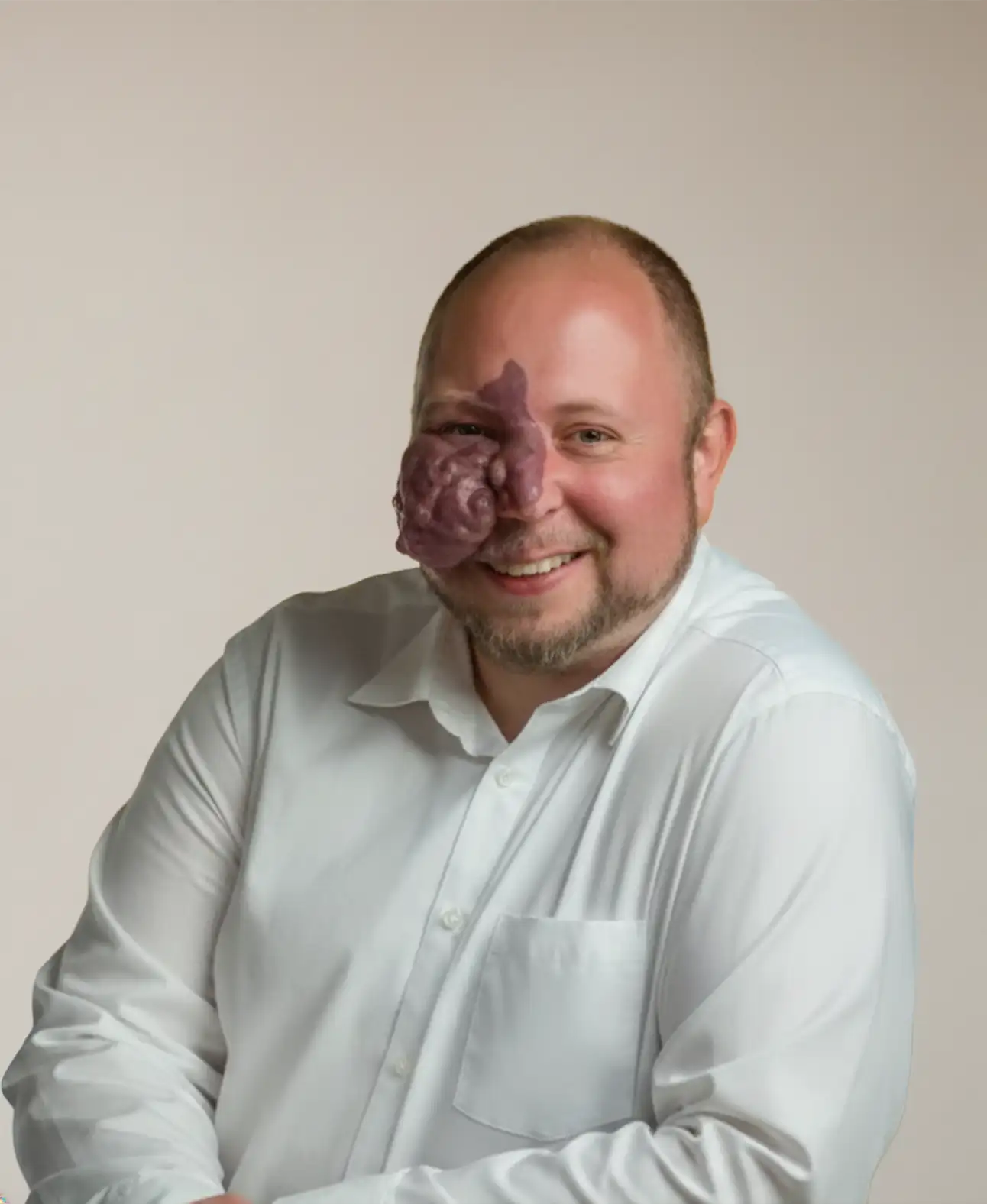 Dr. Levente Szabados